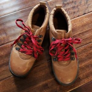 OTBT lace up ankle boots